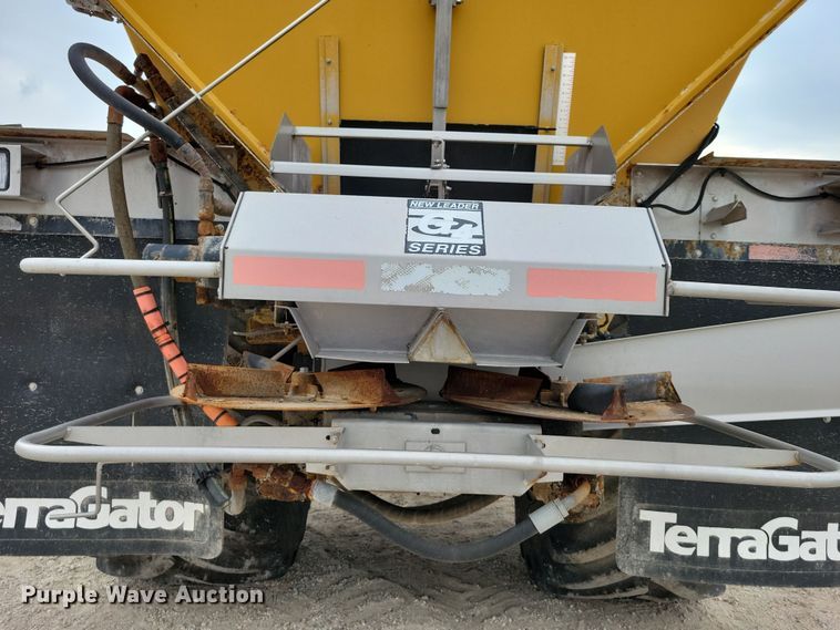 image for item EA2519 2013 TerraGator TG8400 spreader