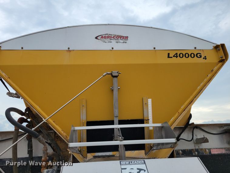 image for item EA2519 2013 TerraGator TG8400 spreader