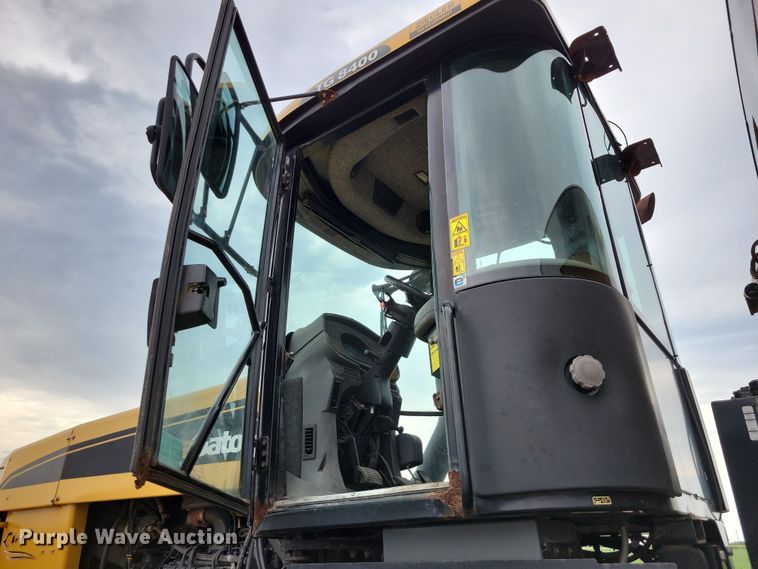 image for item EA2519 2013 TerraGator TG8400 spreader