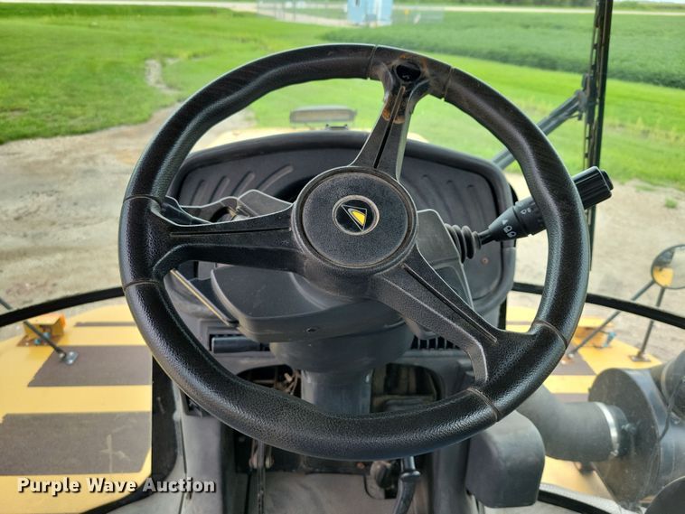 image for item EA2519 2013 TerraGator TG8400 spreader