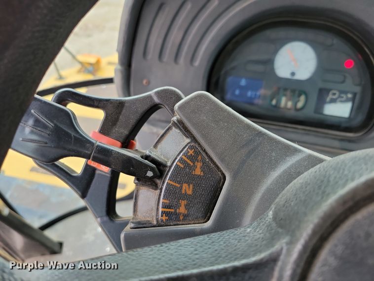 image for item EA2519 2013 TerraGator TG8400 spreader