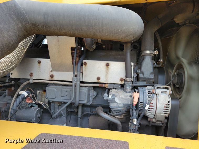 image for item EA2519 2013 TerraGator TG8400 spreader