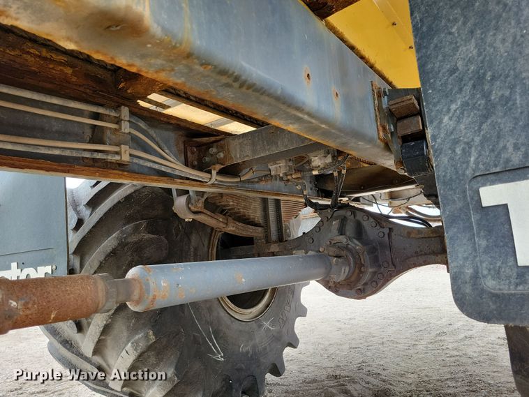 image for item EA2519 2013 TerraGator TG8400 spreader