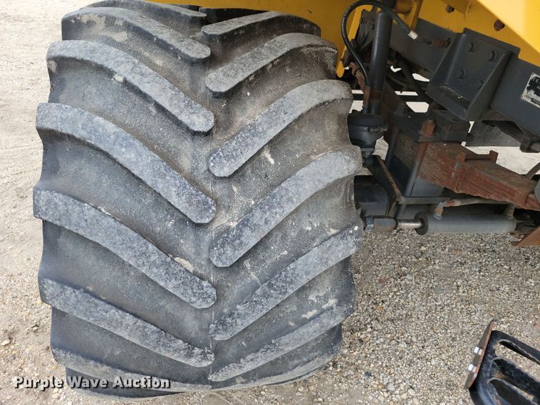 image for item EA2519 2013 TerraGator TG8400 spreader