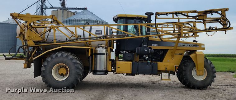 image for item EA2521 2005 TerraGator 6103 sprayer