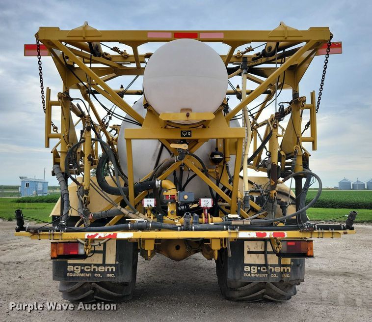 image for item EA2521 2005 TerraGator 6103 sprayer