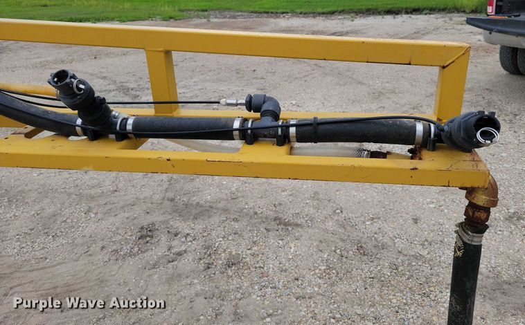 image for item EA2521 2005 TerraGator 6103 sprayer