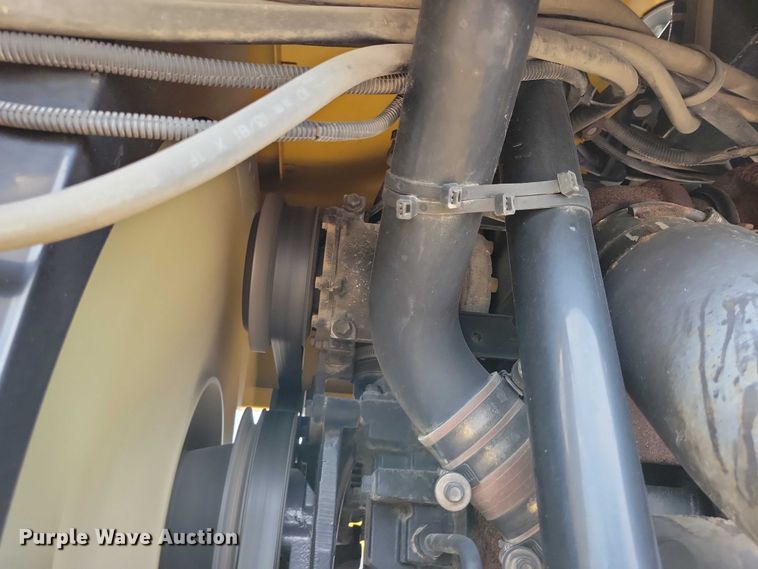 image for item EA2521 2005 TerraGator 6103 sprayer