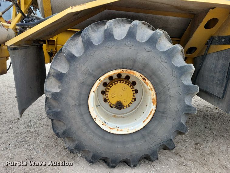 image for item EA2521 2005 TerraGator 6103 sprayer