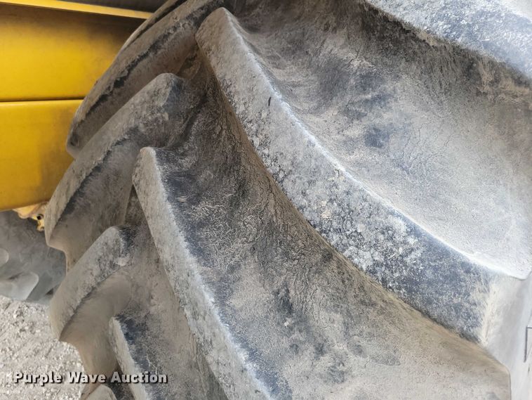 image for item EA2521 2005 TerraGator 6103 sprayer