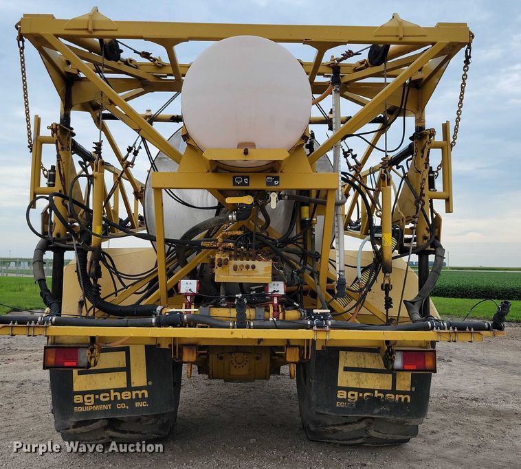image for item EA2522 1999 TerraGator 8103 sprayer