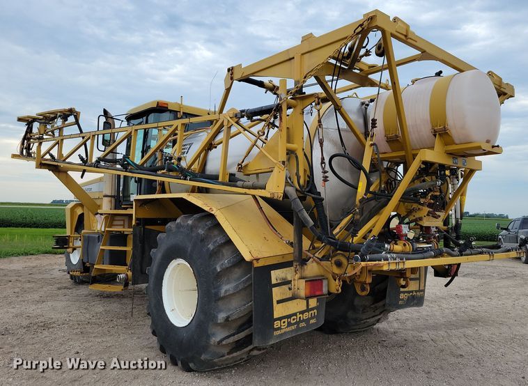 image for item EA2522 1999 TerraGator 8103 sprayer