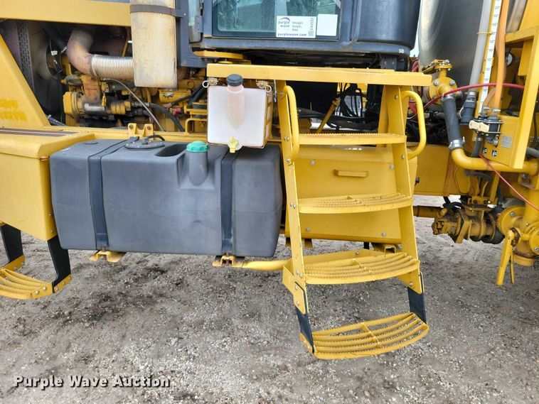 image for item EA2522 1999 TerraGator 8103 sprayer