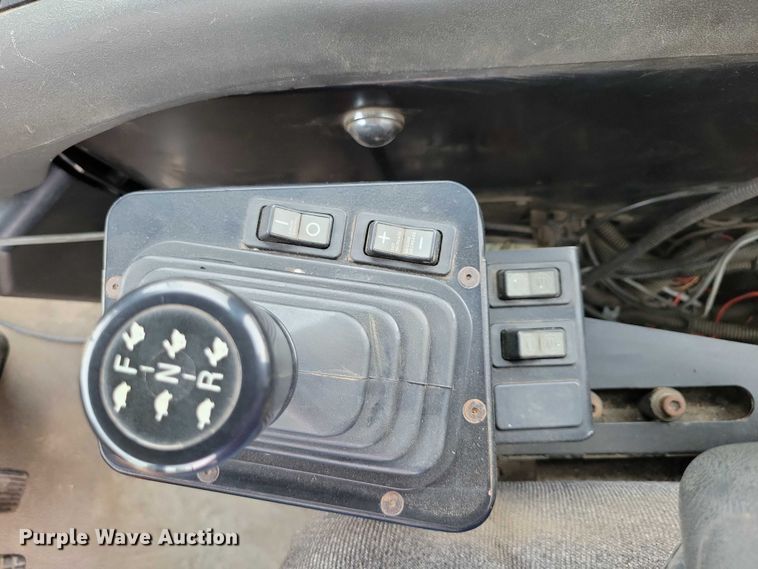 image for item EA2522 1999 TerraGator 8103 sprayer