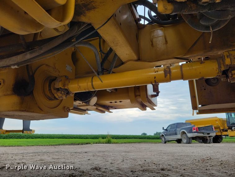 image for item EA2522 1999 TerraGator 8103 sprayer