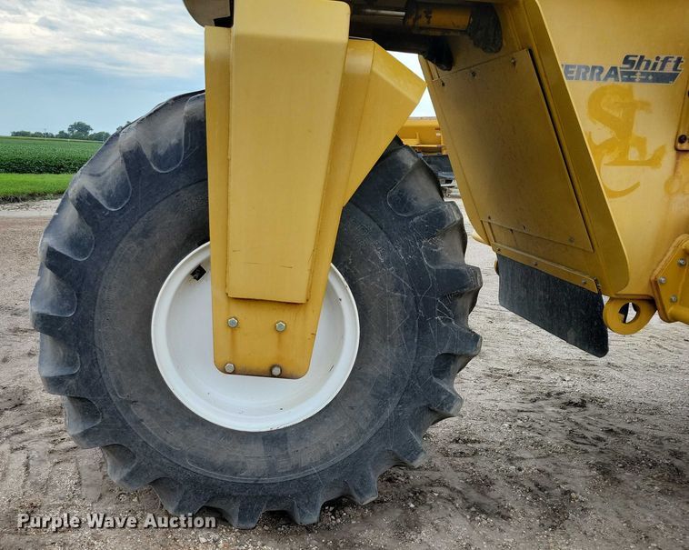 image for item EA2522 1999 TerraGator 8103 sprayer