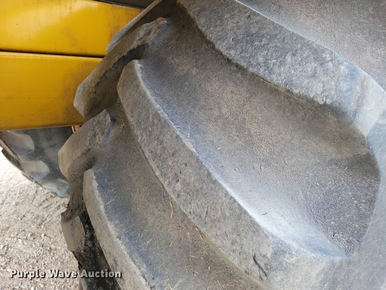 image for item EA2522 1999 TerraGator 8103 sprayer