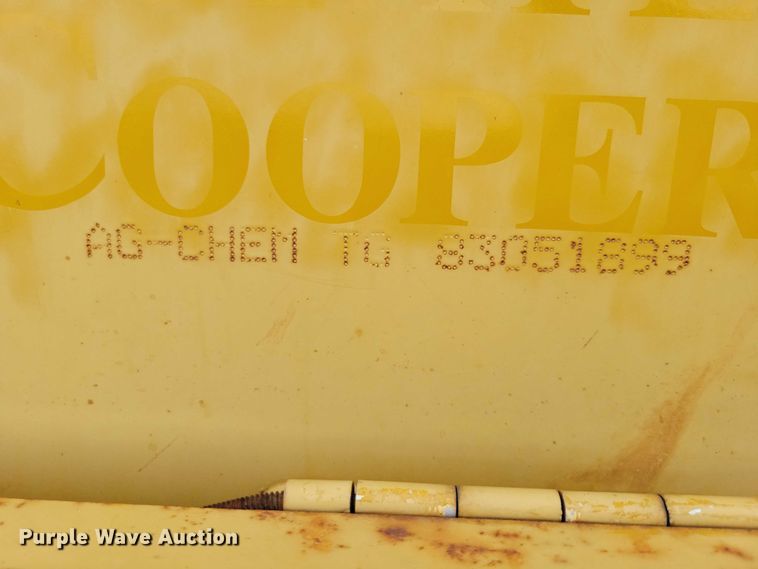 image for item EA2522 1999 TerraGator 8103 sprayer