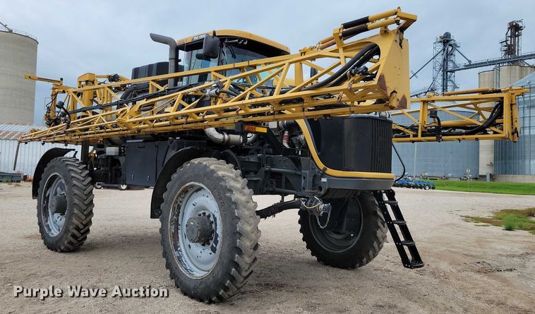 image for item EA2523 2013 RoGator RG1100 sprayer