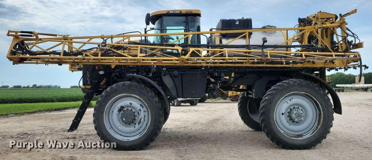 image for item EA2523 2013 RoGator RG1100 sprayer