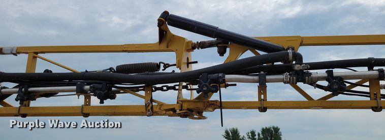 image for item EA2523 2013 RoGator RG1100 sprayer