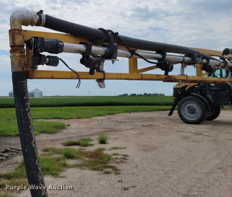 image for item EA2523 2013 RoGator RG1100 sprayer