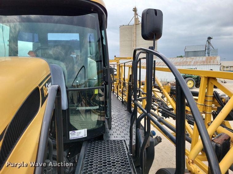 image for item EA2523 2013 RoGator RG1100 sprayer