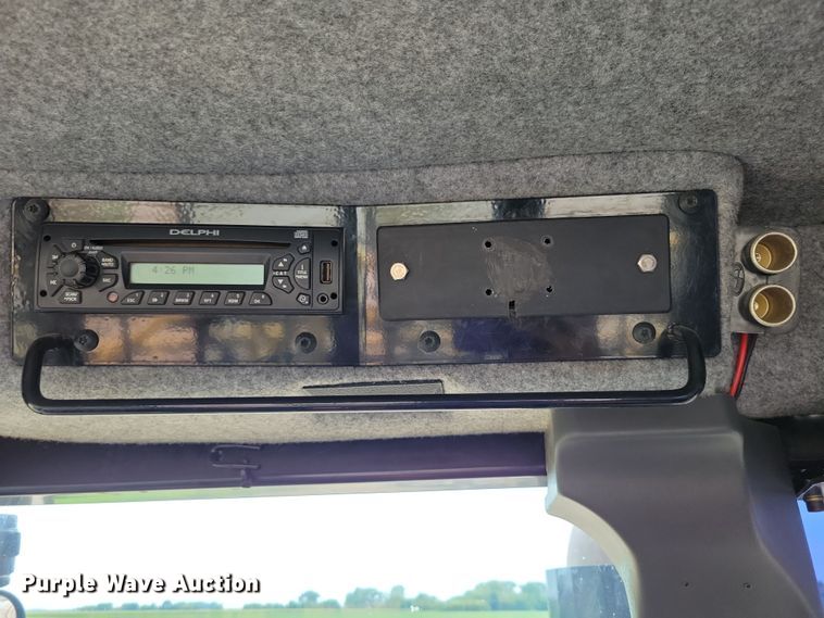 image for item EA2523 2013 RoGator RG1100 sprayer