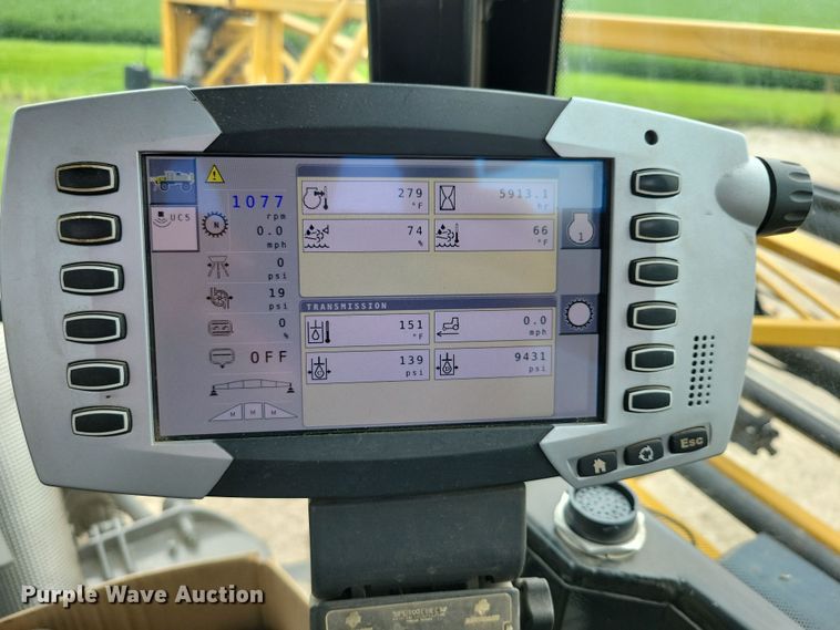 image for item EA2523 2013 RoGator RG1100 sprayer