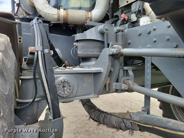 image for item EA2523 2013 RoGator RG1100 sprayer