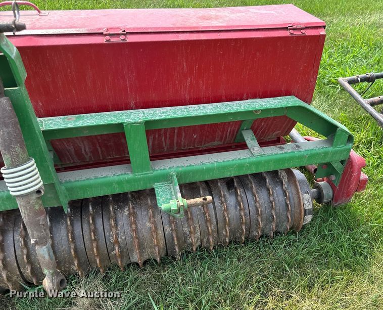 image for item EB2878 Brillion seeder