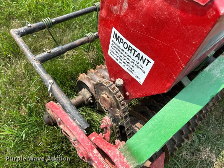 image for item EB2878 Brillion seeder