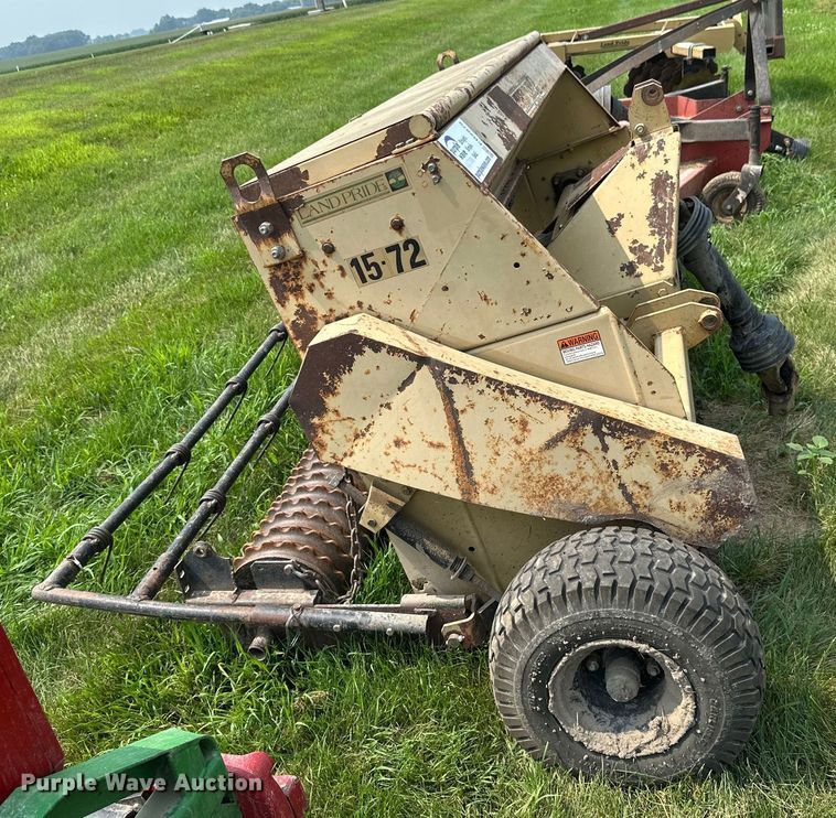 image for item EB2879 Land Pride seeder