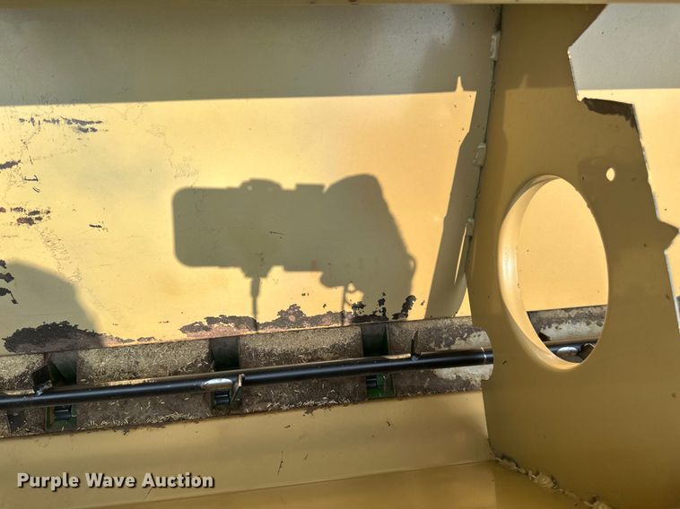 image for item EB2879 Land Pride seeder