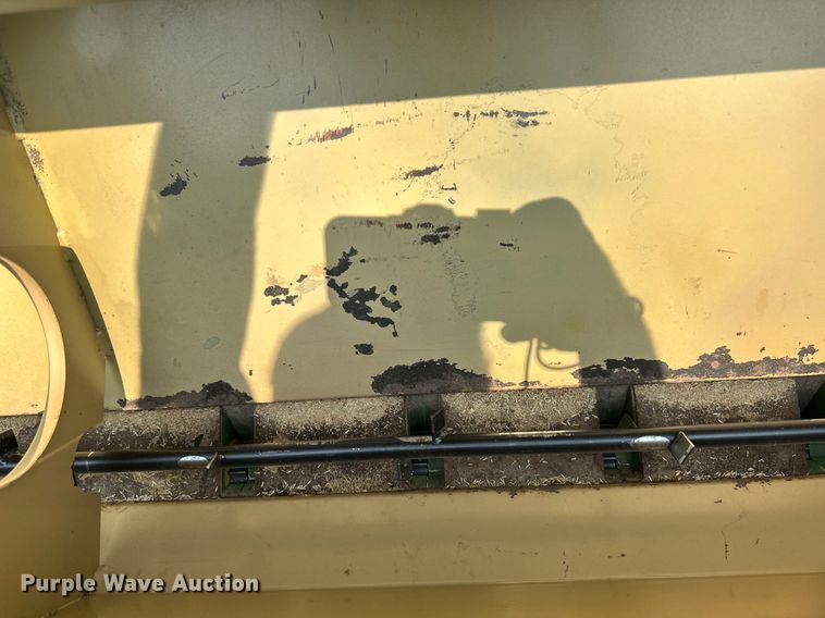 image for item EB2879 Land Pride seeder