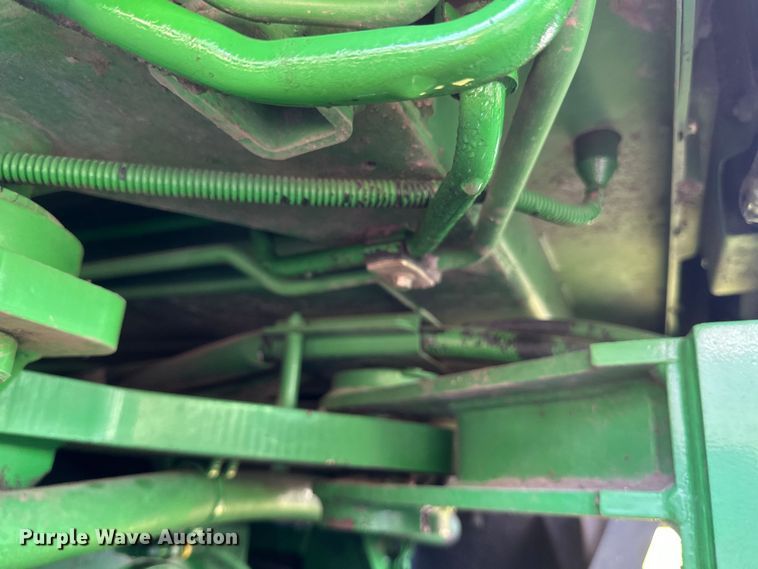 image for item EB2903 1997 John Deere 9300 4WD tractor