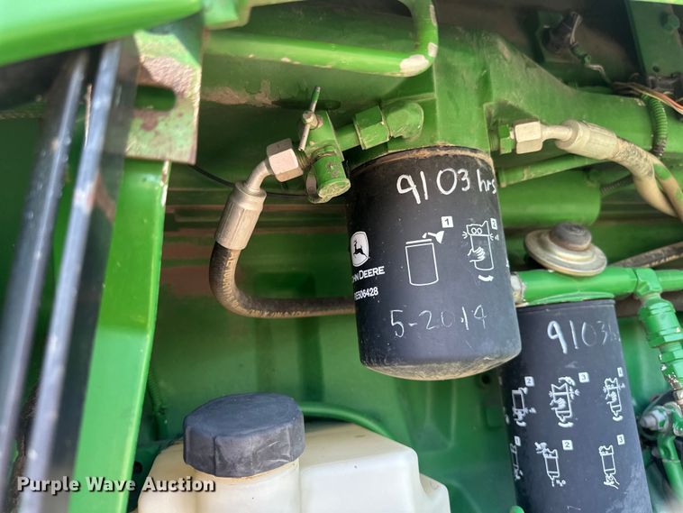 image for item EB2903 1997 John Deere 9300 4WD tractor