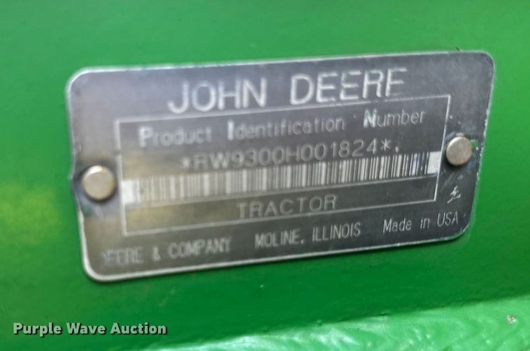 image for item EB2903 1997 John Deere 9300 4WD tractor