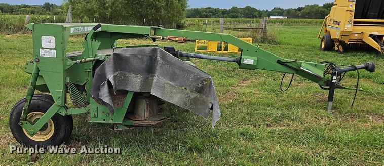 image for item EB8237 John Deere 1360 windrower