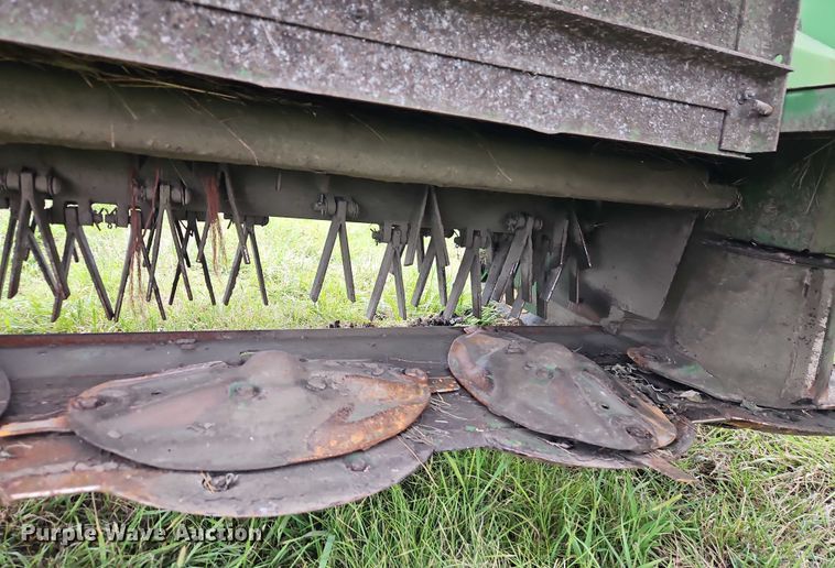 image for item EB8237 John Deere 1360 windrower