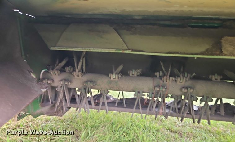 image for item EB8237 John Deere 1360 windrower