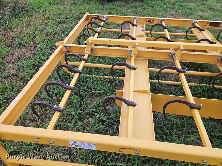 image for item EB8238 2023 LandHonor HAG-12-24Q skid steer bale accumulator grapple