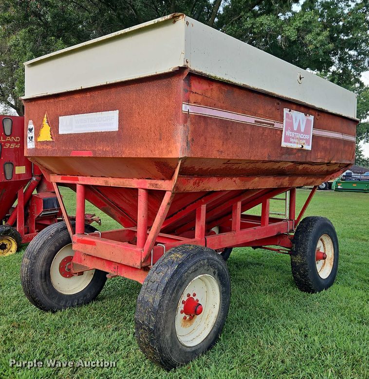 image for item EB8249 Westendorf gravity wagon