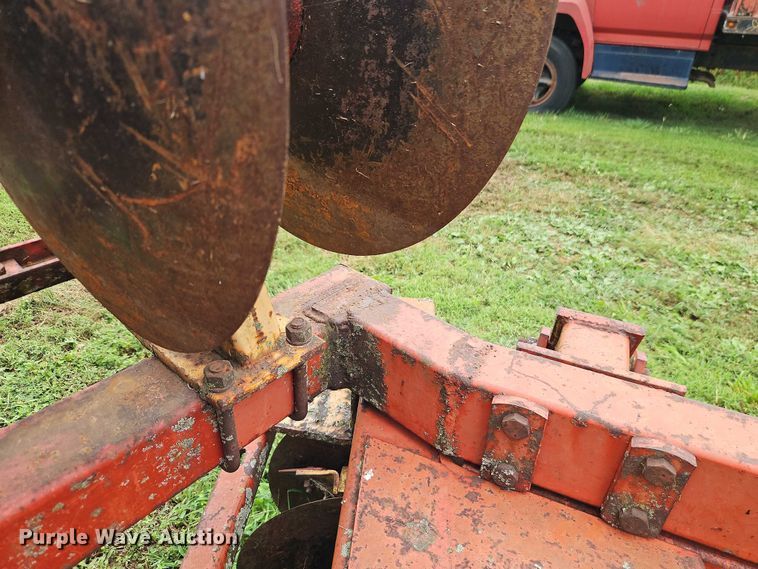 image for item EB8253 Kewanee 1010 double off-set disk