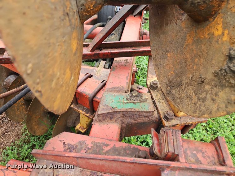 image for item EB8253 Kewanee 1010 double off-set disk