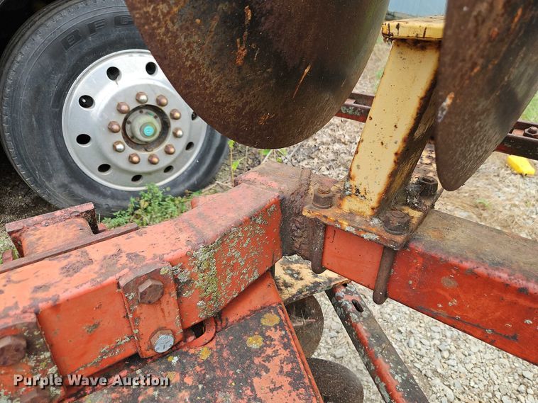 image for item EB8253 Kewanee 1010 double off-set disk