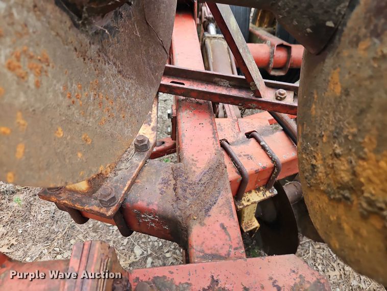 image for item EB8253 Kewanee 1010 double off-set disk