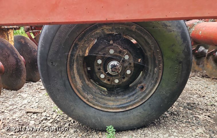 image for item EB8253 Kewanee 1010 double off-set disk