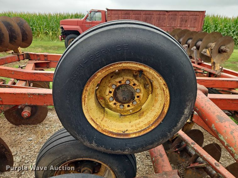 image for item EB8253 Kewanee 1010 double off-set disk