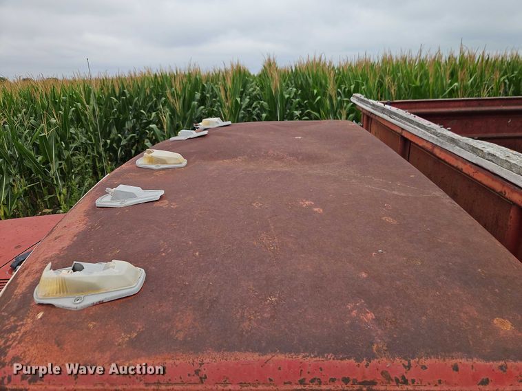 image for item EB8254 1980 Ford grain truck